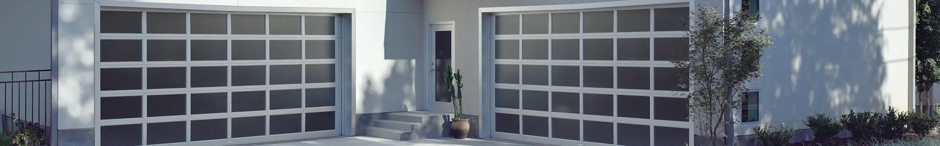 Top Garage Door Trends for 2026: What Homeowners Are Choosing Now